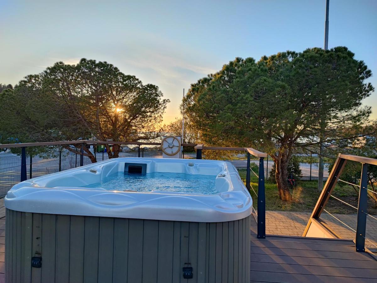 Vila Sea Lux Floating House Ajda Portorose Exteriér fotografie