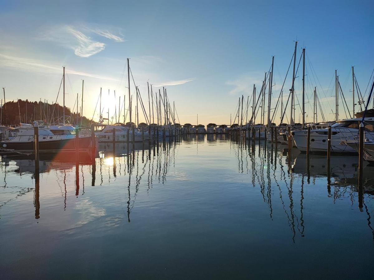 Vila Sea Lux Floating House Ajda Portorose Exteriér fotografie