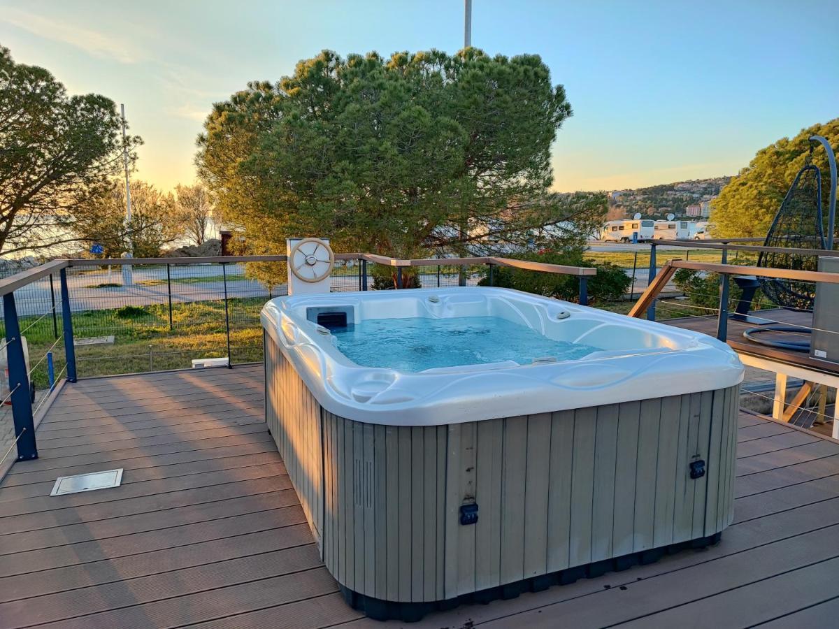 Vila Sea Lux Floating House Ajda Portorose Exteriér fotografie