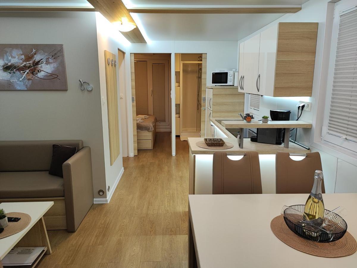 Vila Sea Lux Floating House Ajda Portorose Exteriér fotografie